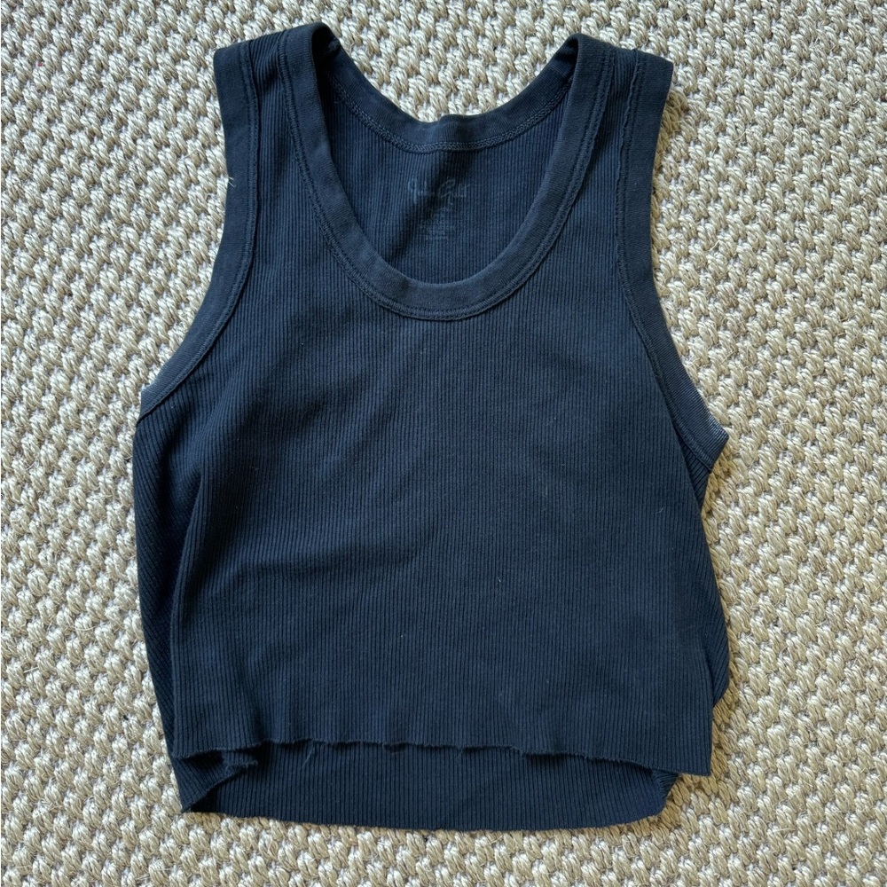 Brandy Melville Crop top black